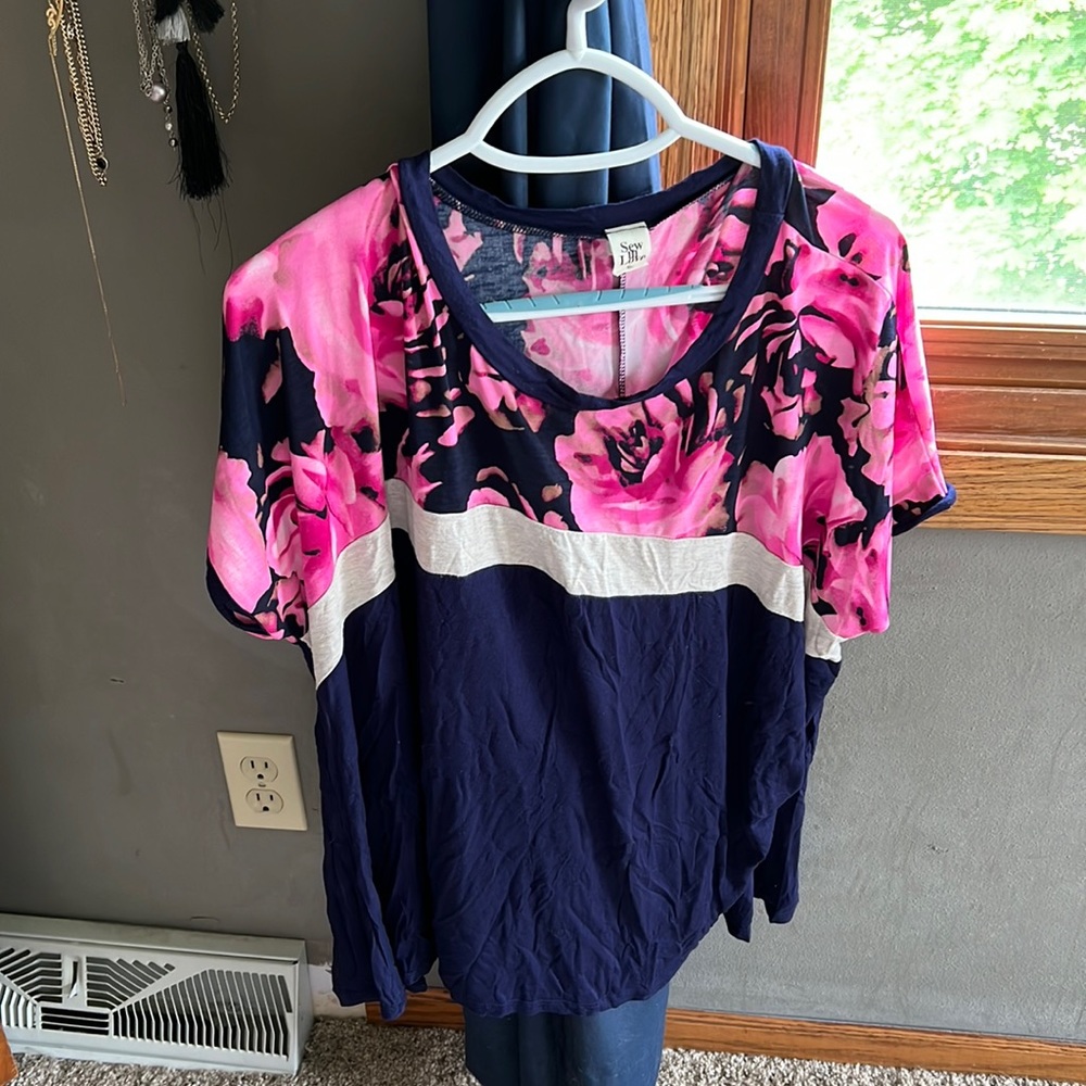 Sew in Love shirt XL